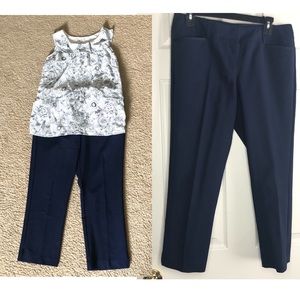 Navy Blue Cropped Pants Size 8 7Th Avenue New York & Co.